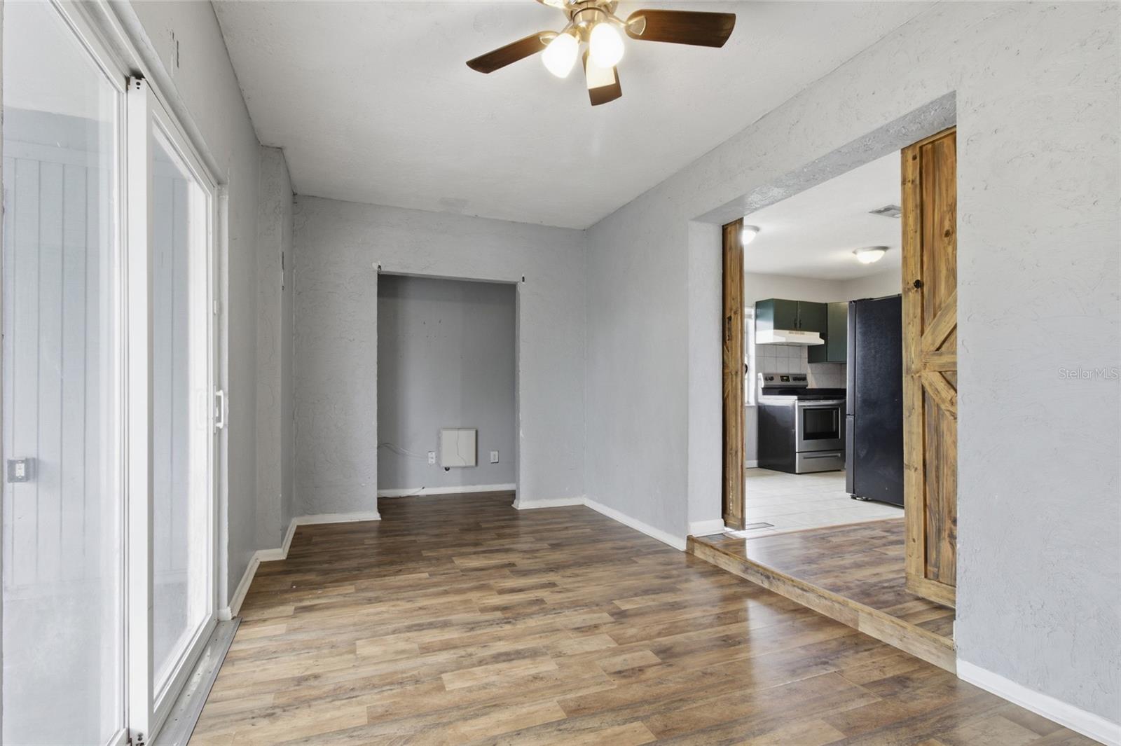 Image 10 of 41 For 2602 12th Street W