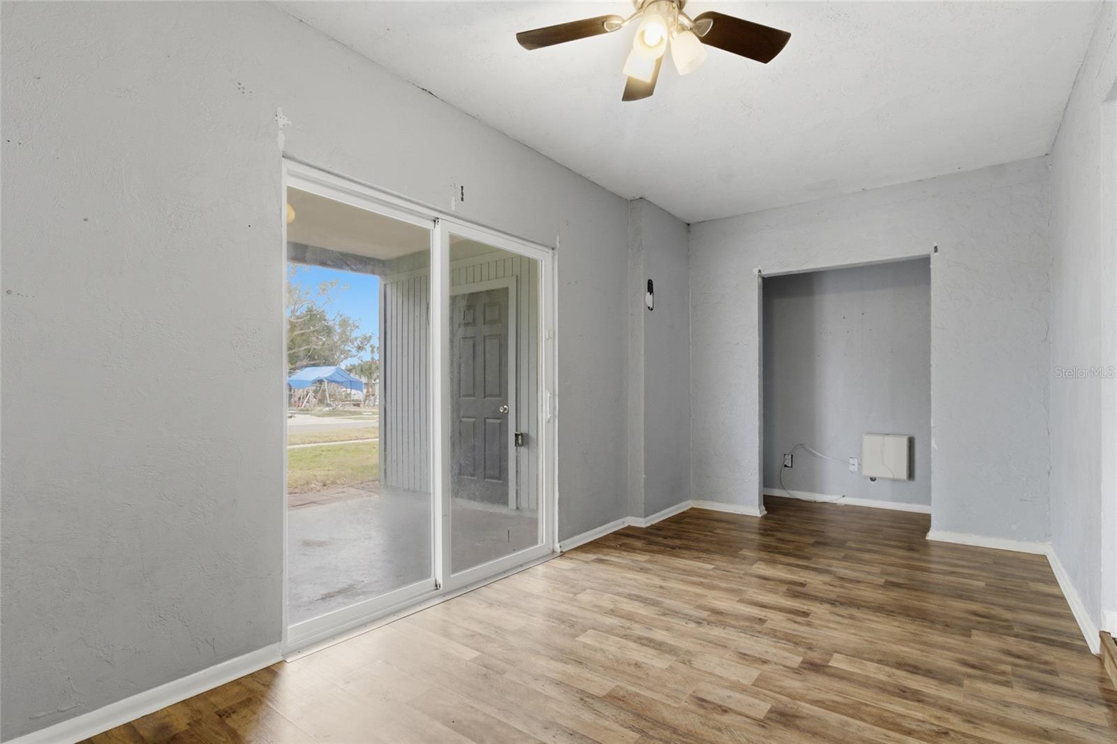 Image 11 of 41 For 2602 12th Street W