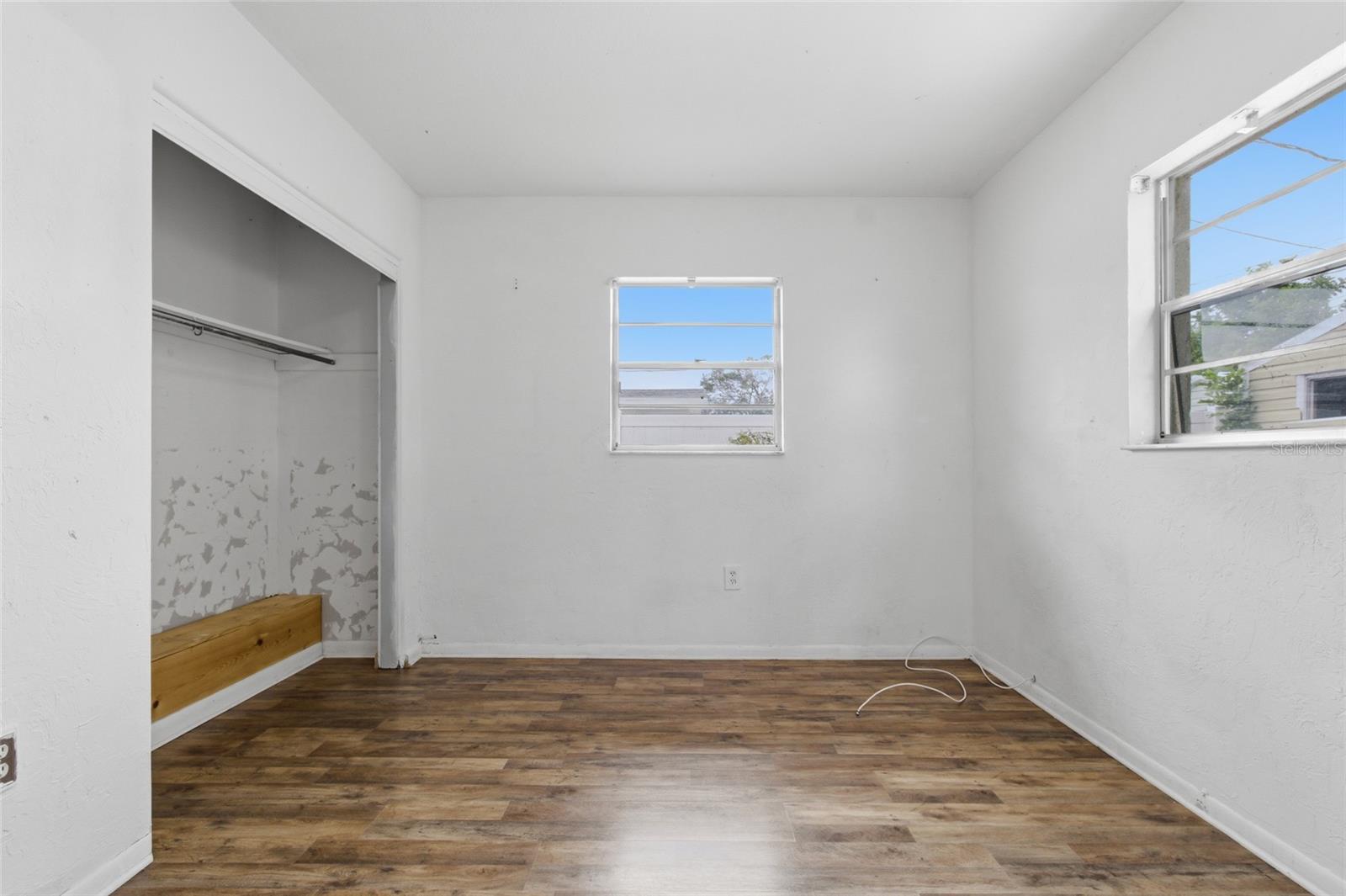 Image 24 of 41 For 2602 12th Street W