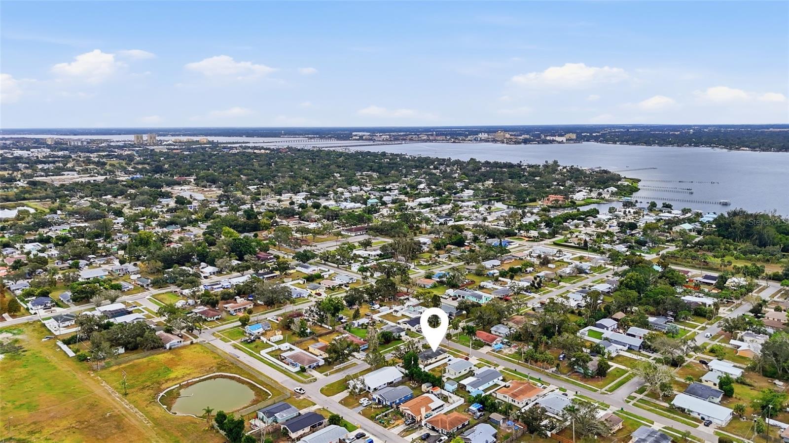 Image 3 of 41 For 2602 12th Street W