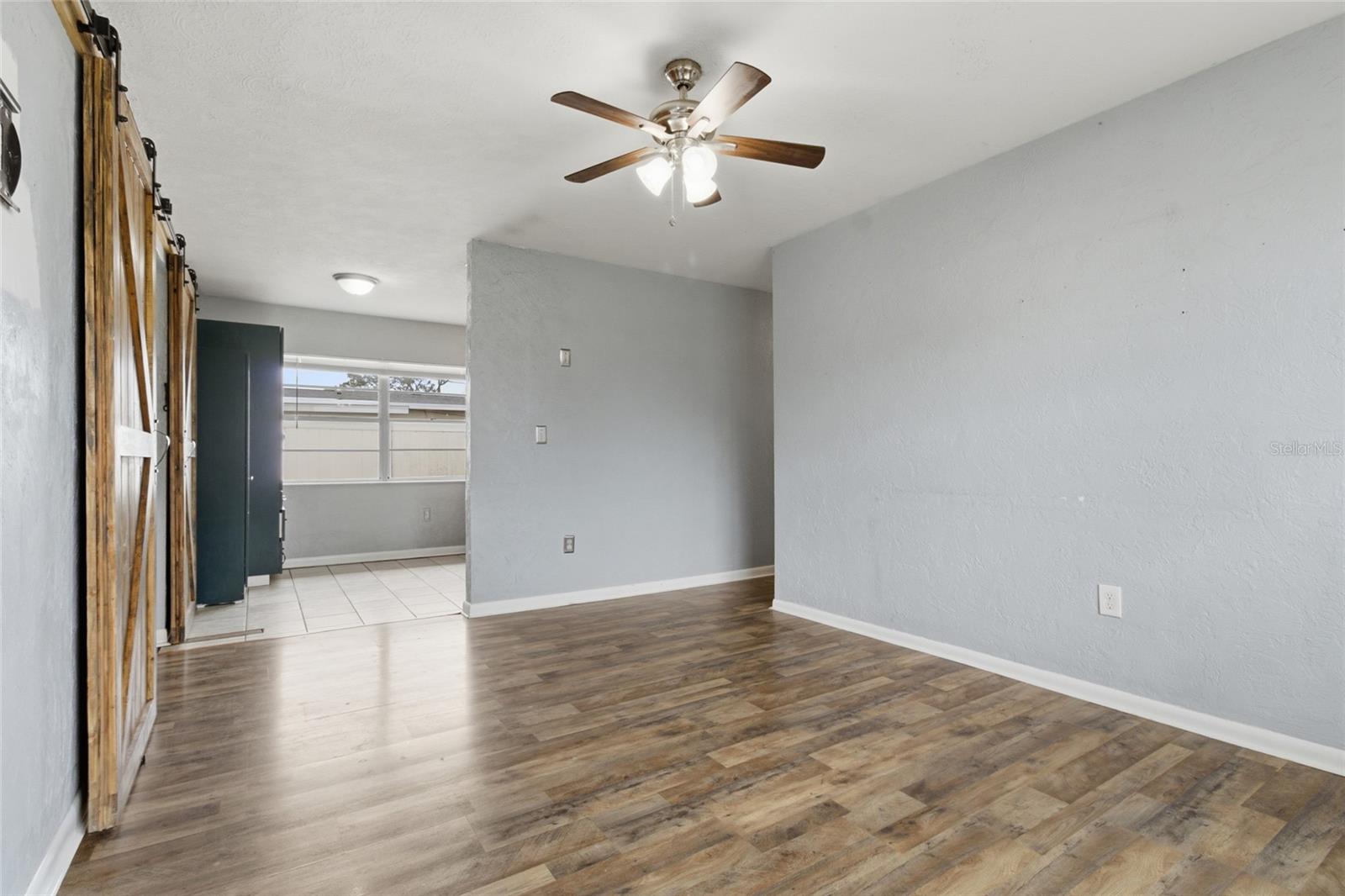 Image 4 of 41 For 2602 12th Street W