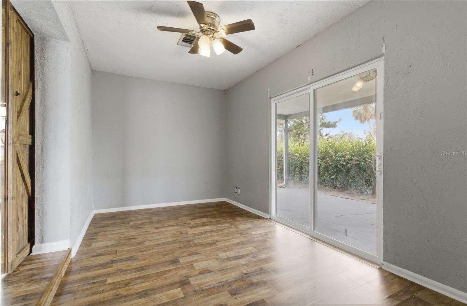 Image 9 of 41 For 2602 12th Street W