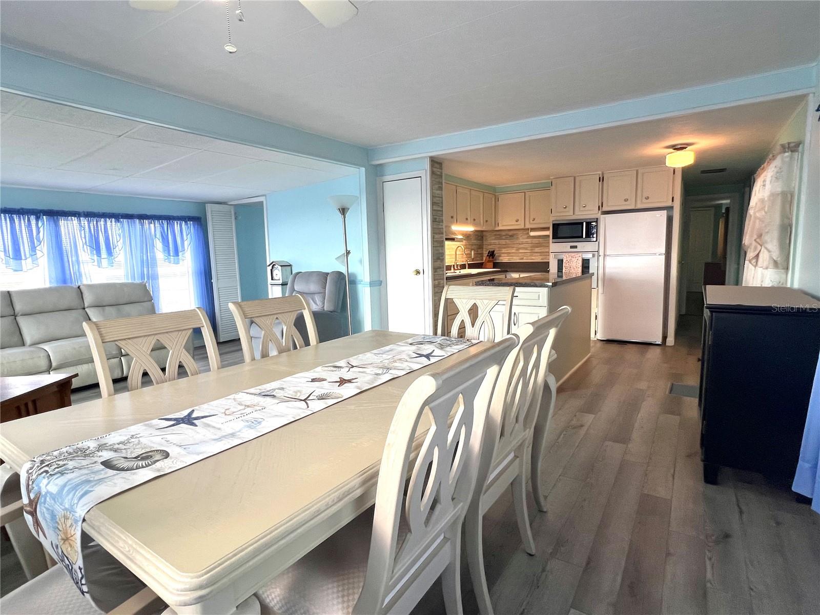 Image 13 of 41 For 528 Blackburn Boulevard