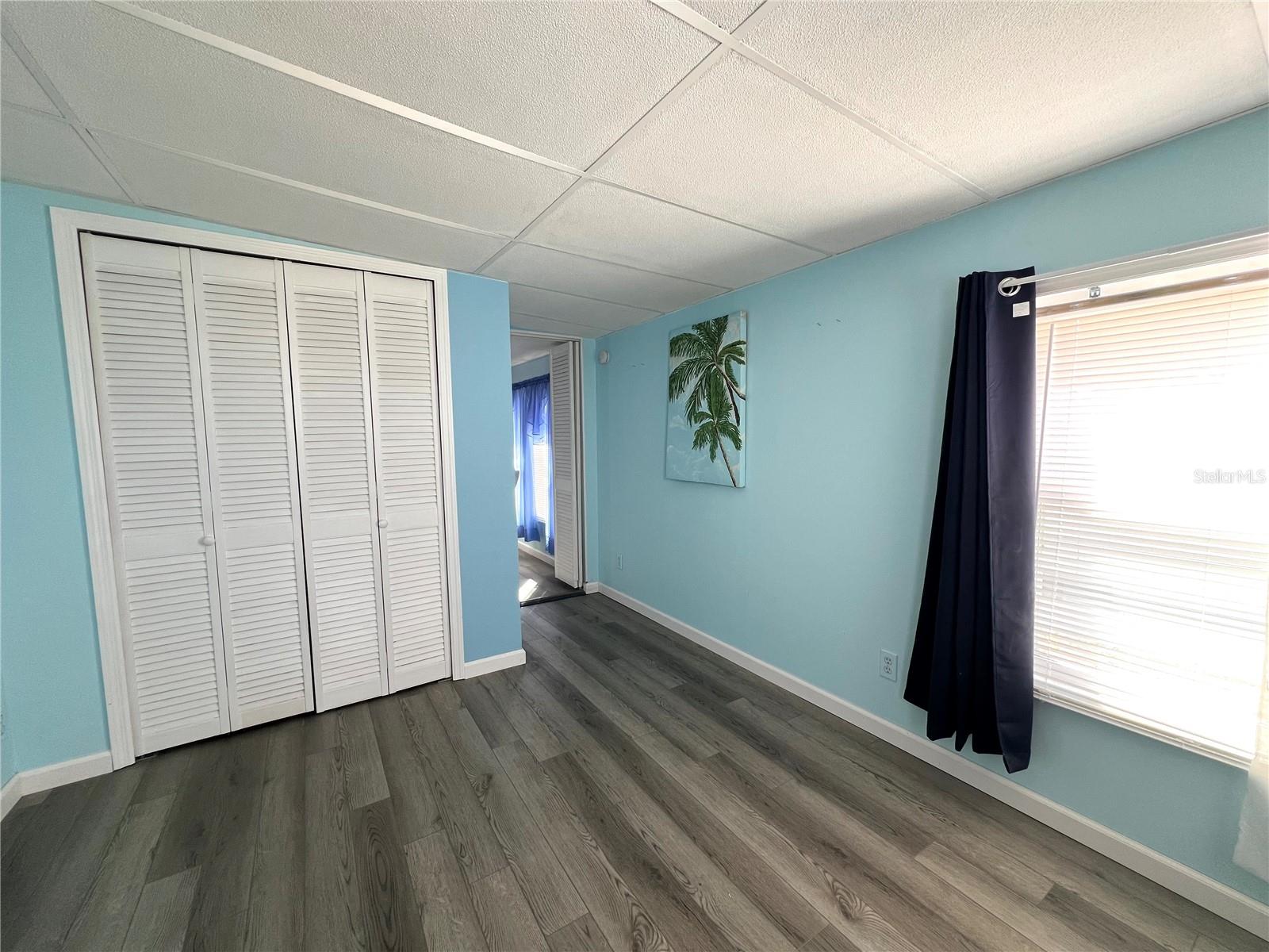 Image 23 of 41 For 528 Blackburn Boulevard