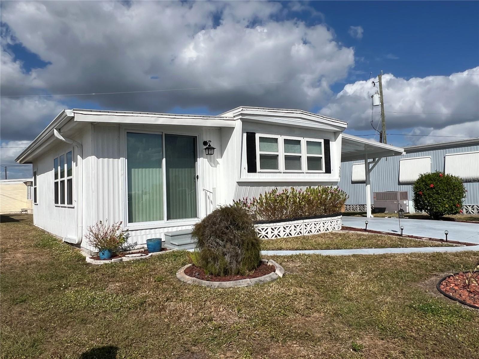 Image 24 of 41 For 528 Blackburn Boulevard