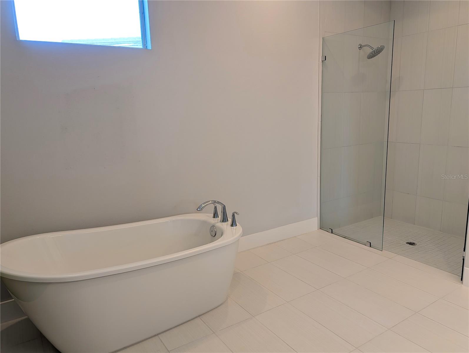 Image 14 of 35 For 7744 Sandhill Lake Drive