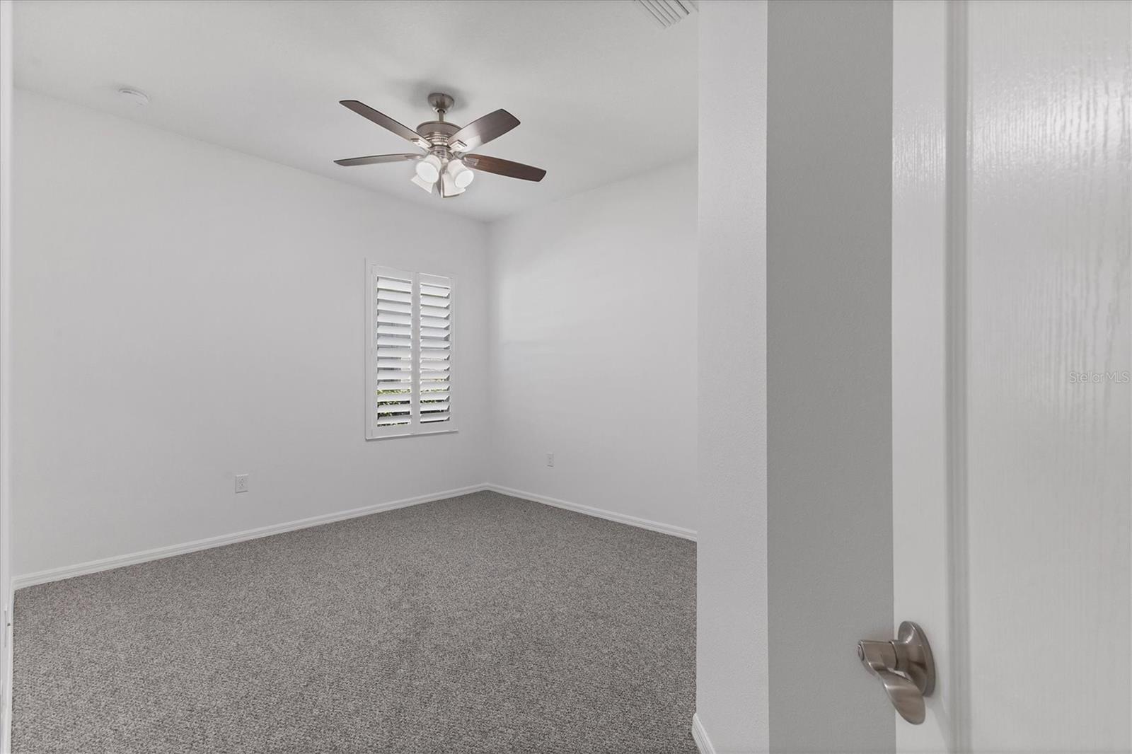 Image 18 of 32 For 4806 Lake Breeze Terrace