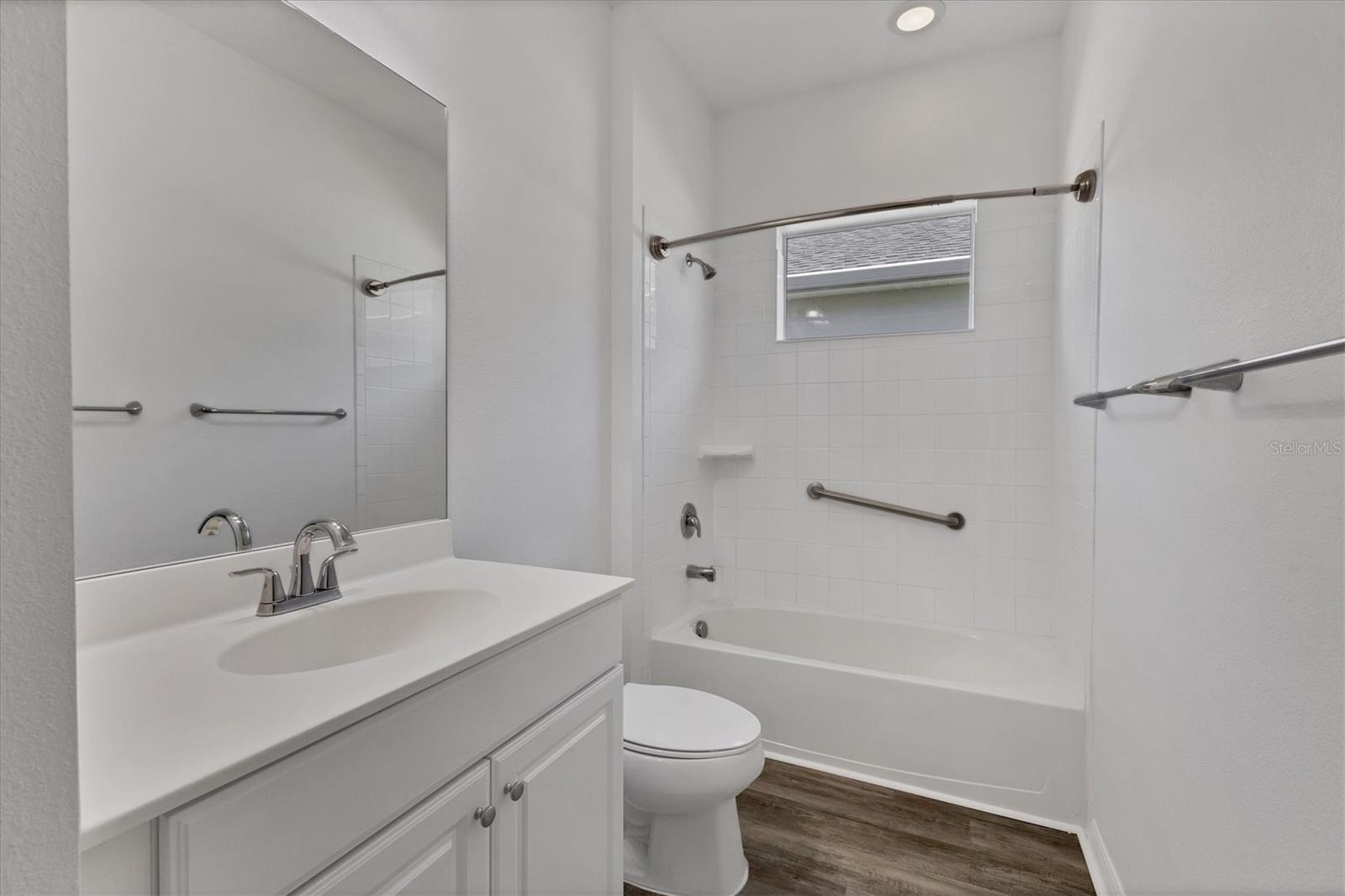 Image 19 of 32 For 4806 Lake Breeze Terrace