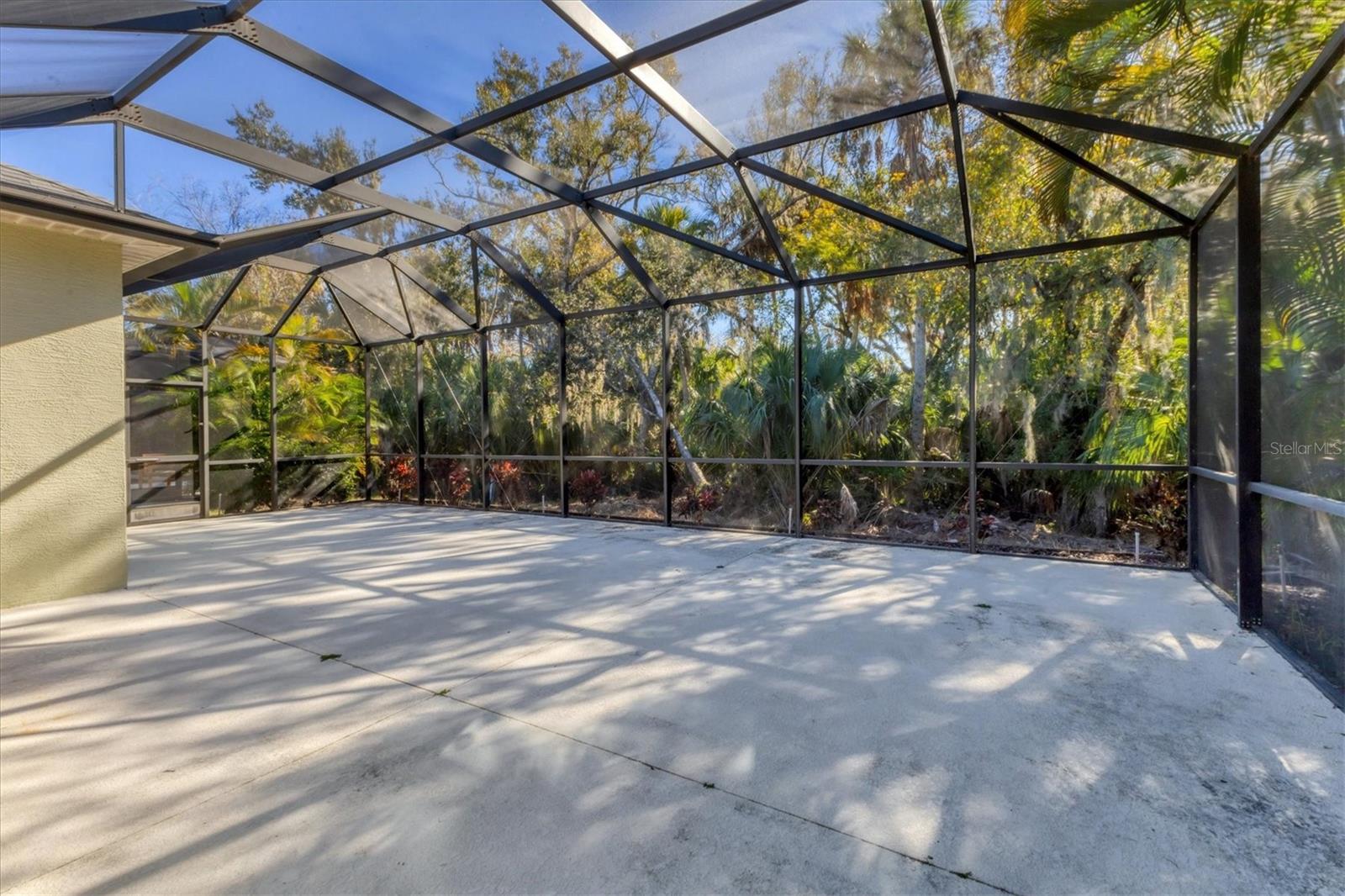 Image 23 of 32 For 4806 Lake Breeze Terrace