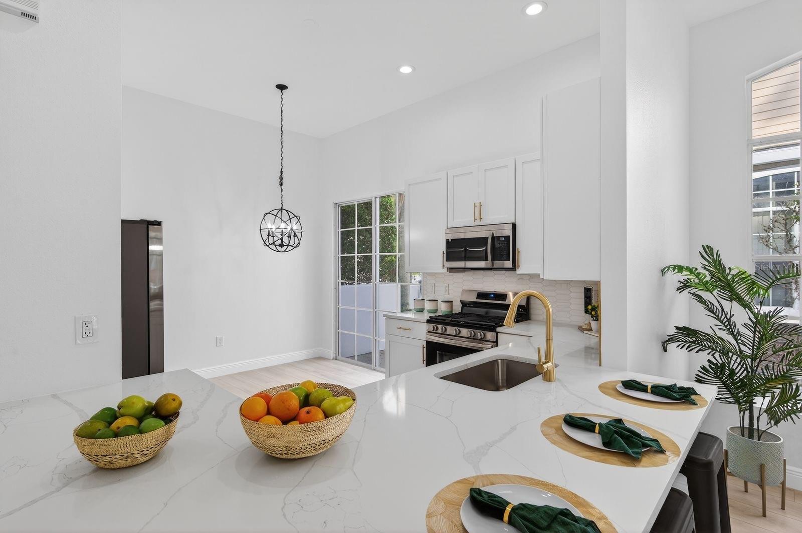 Image 5 of 41 For 7739 Whitebridge Glen