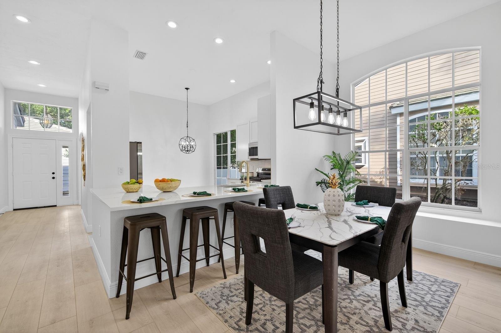 Image 8 of 41 For 7739 Whitebridge Glen