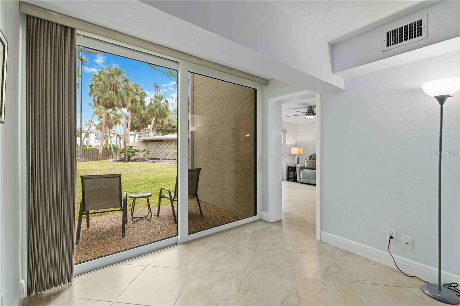 Image 16 of 34 For 5260 Gulf Of Mexico Drive 401