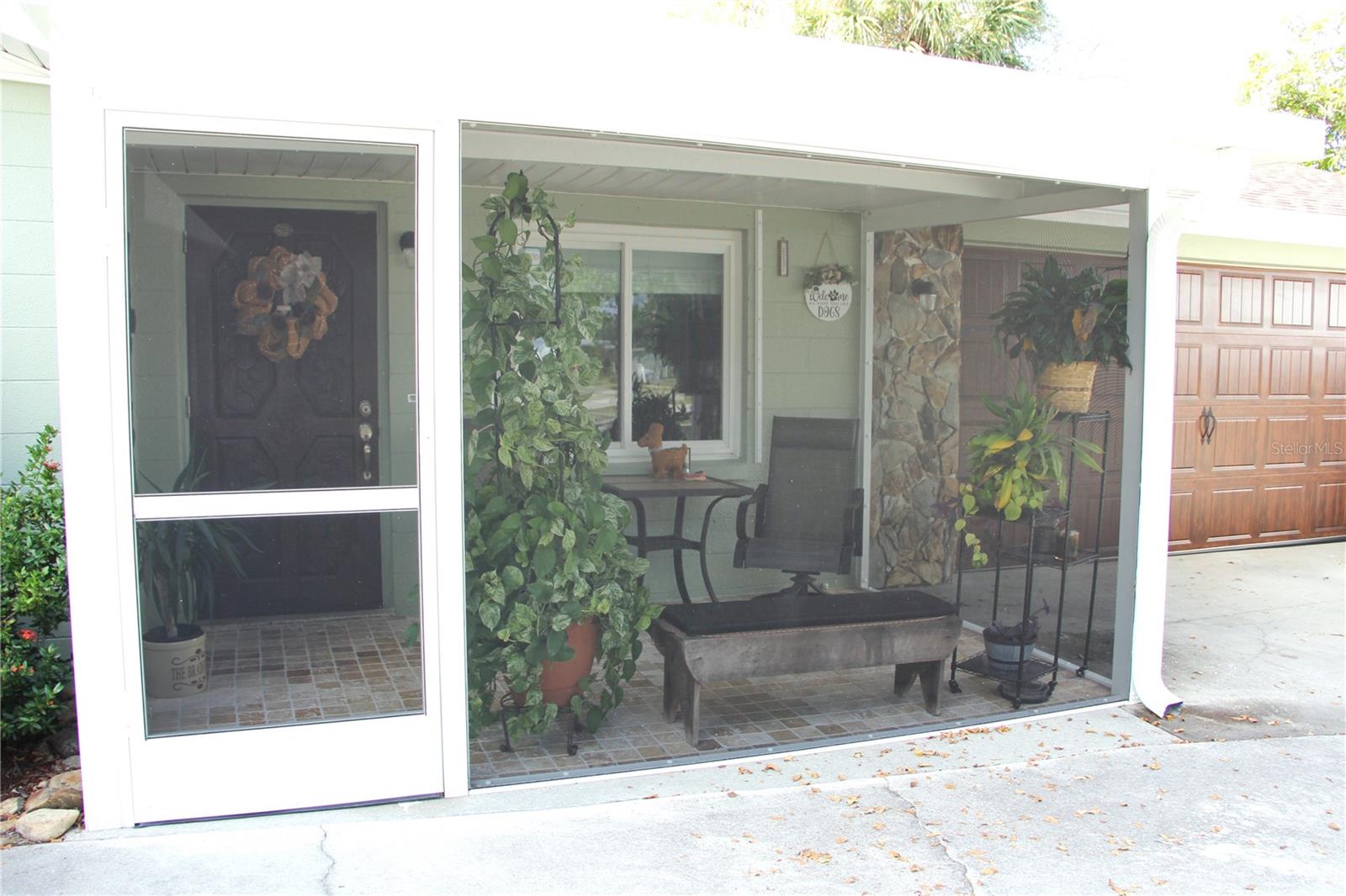 Image 12 of 72 For 624 Showalter Avenue