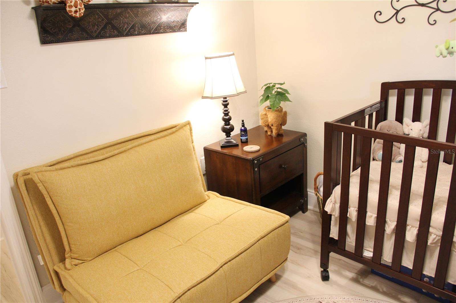 Image 38 of 72 For 624 Showalter Avenue