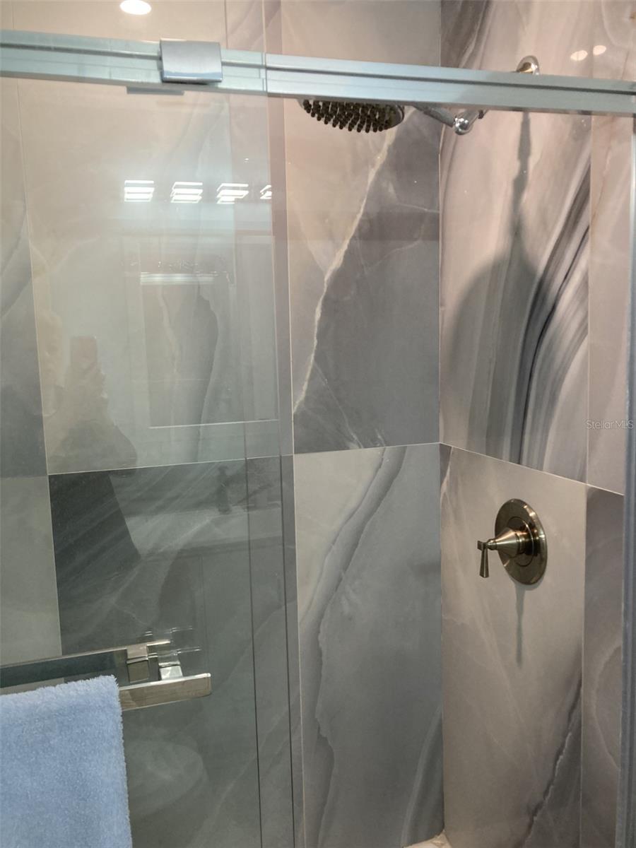 Image 11 of 18 For 4511 3rd Street Circle W 289