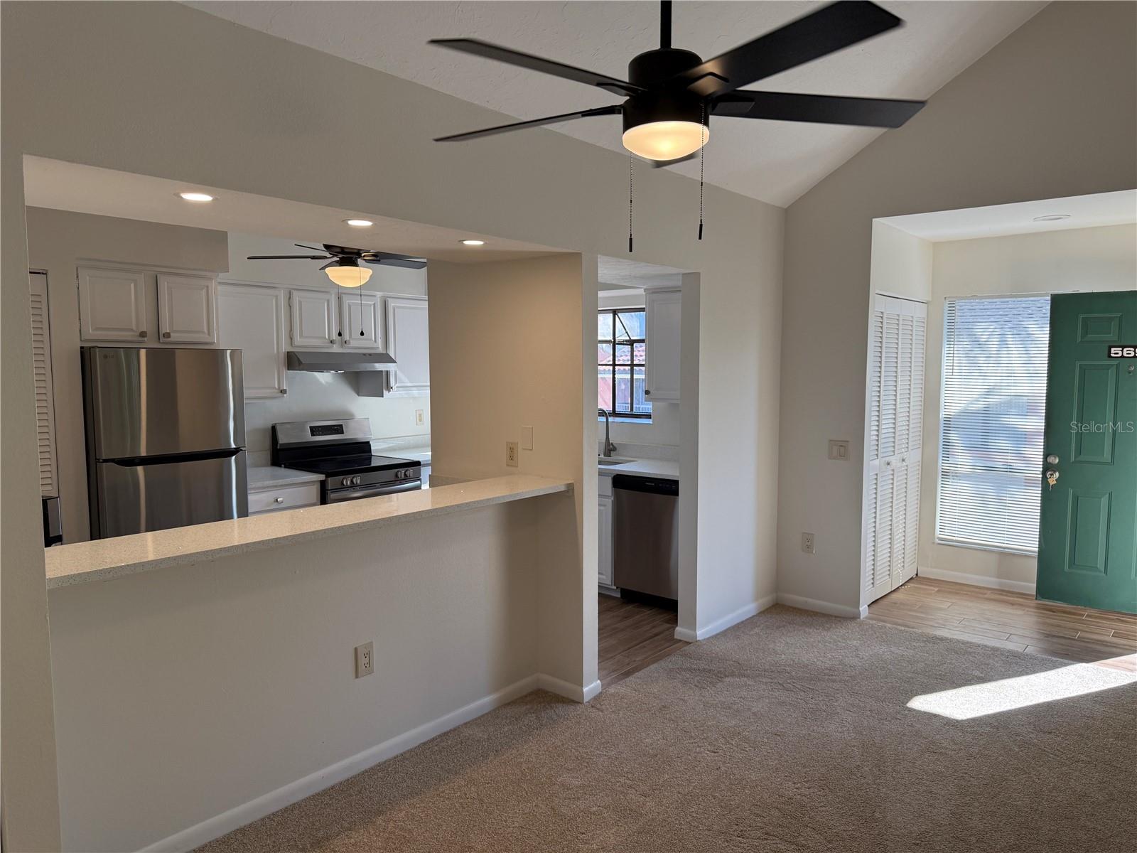 Image 10 of 44 For 5691 Ashton Lake Drive 14