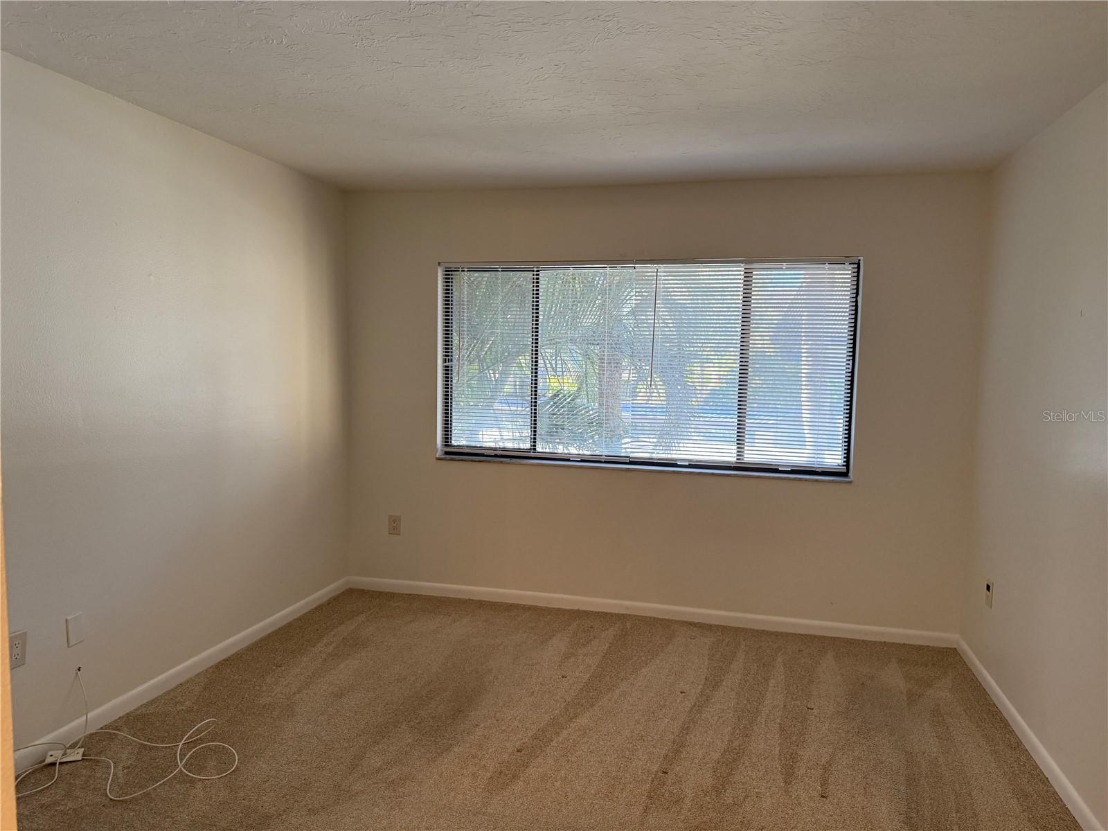 Image 18 of 44 For 5691 Ashton Lake Drive 14