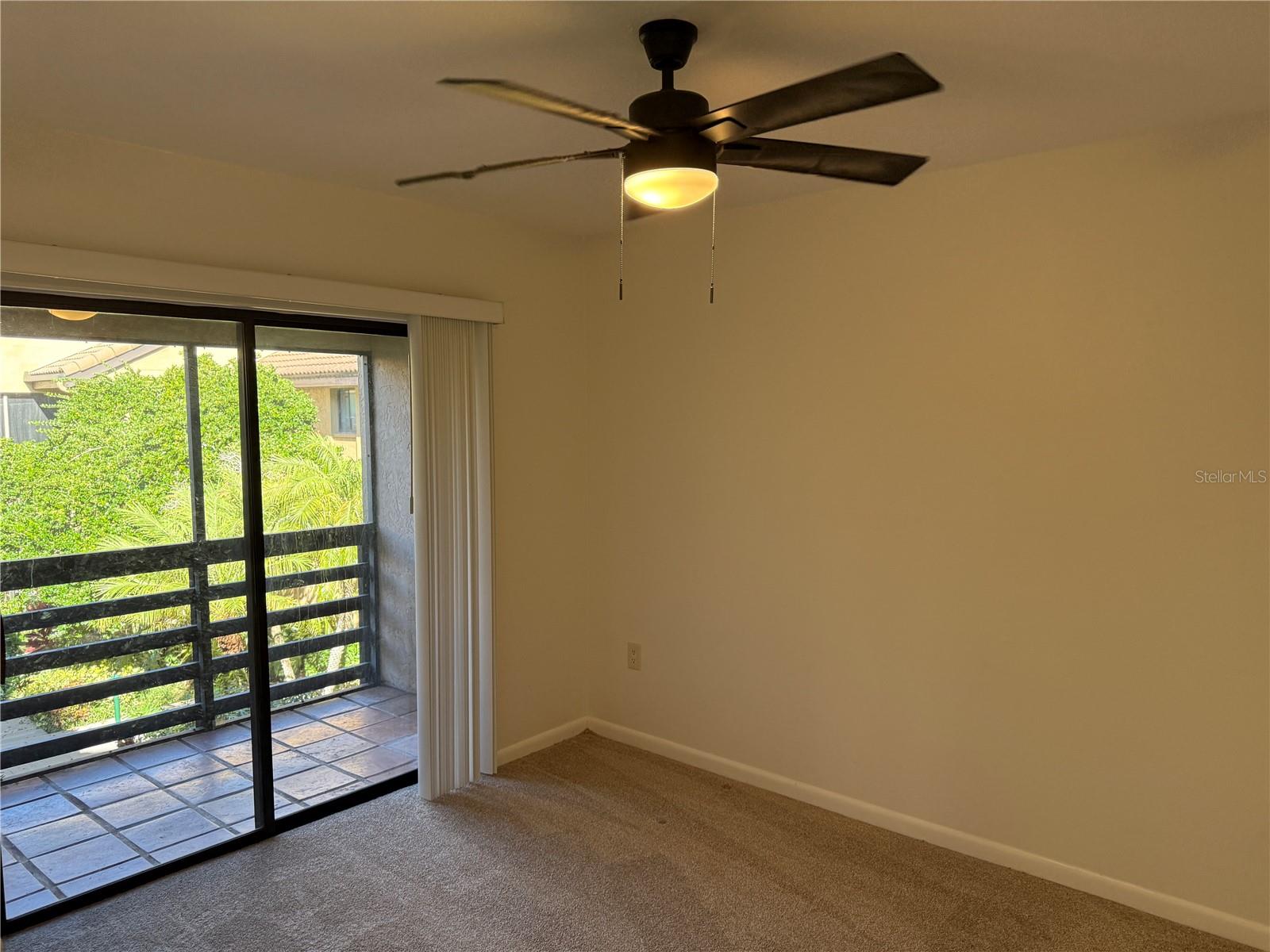 Image 27 of 44 For 5691 Ashton Lake Drive 14