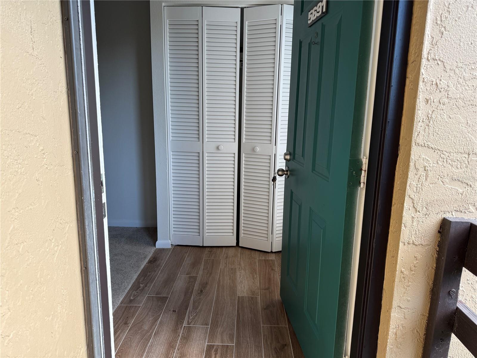 Image 3 of 44 For 5691 Ashton Lake Drive 14