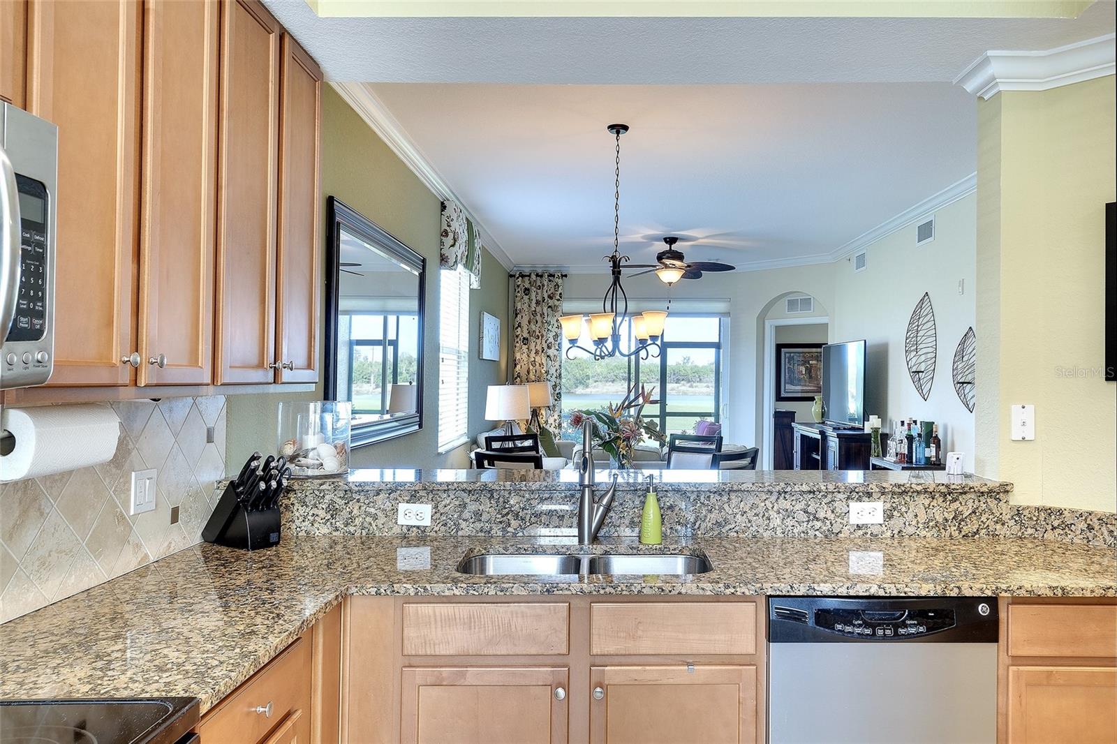 Image 10 of 49 For 8205 Grand Estuary Trail 101