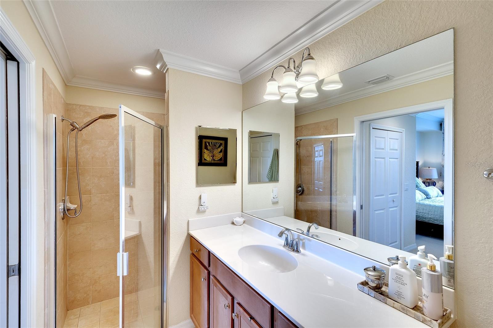 Image 14 of 49 For 8205 Grand Estuary Trail 101