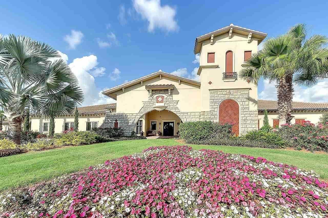 Image 24 of 49 For 8205 Grand Estuary Trail 101