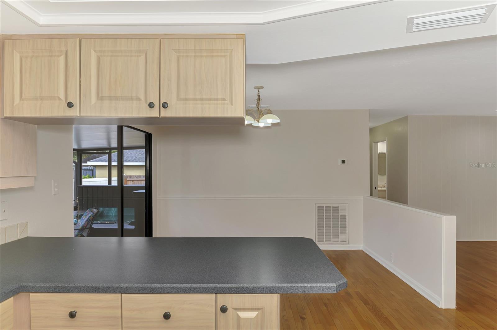 Image 19 of 49 For 4136 Wake Avenue