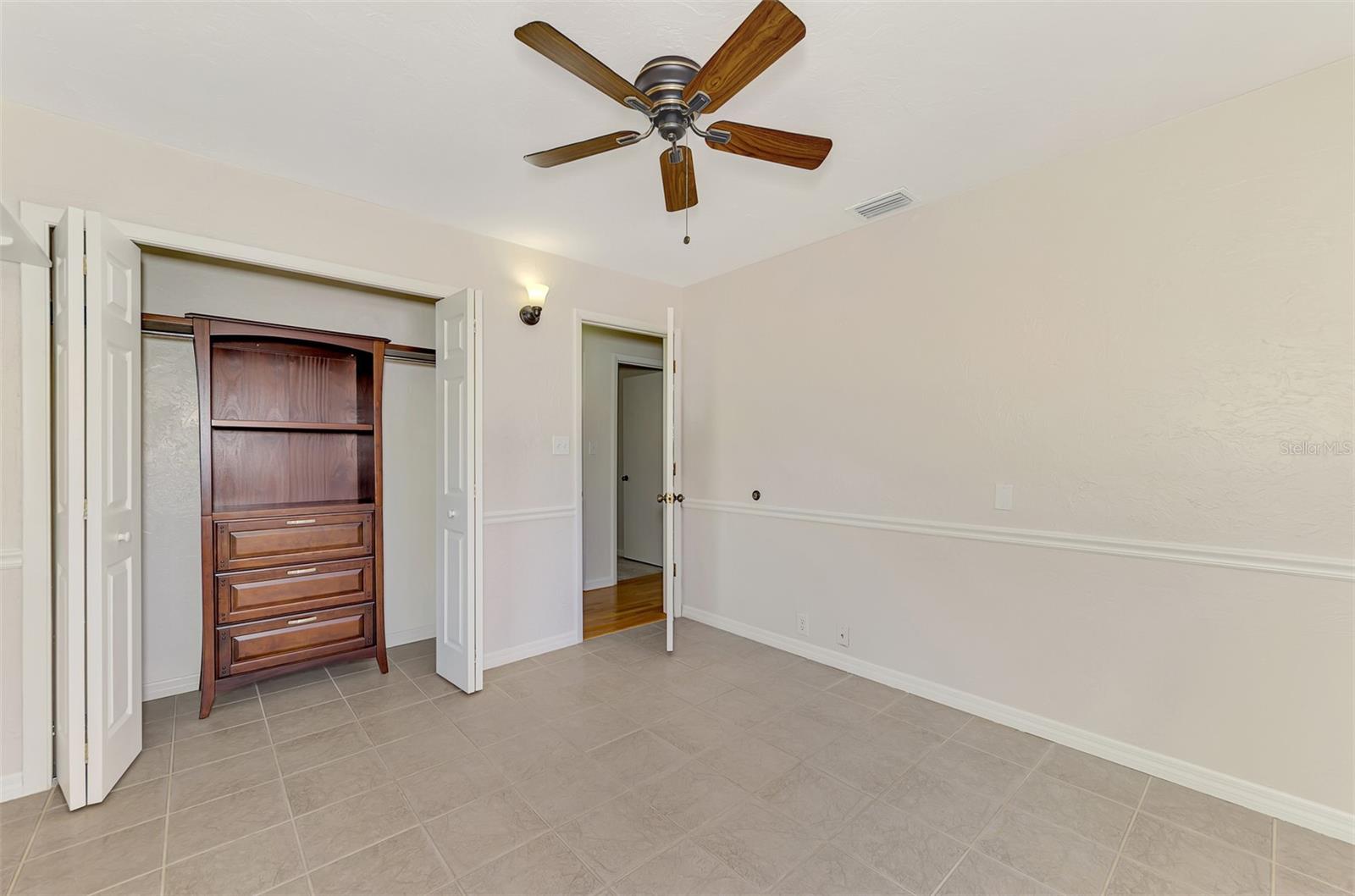 Image 35 of 49 For 4136 Wake Avenue