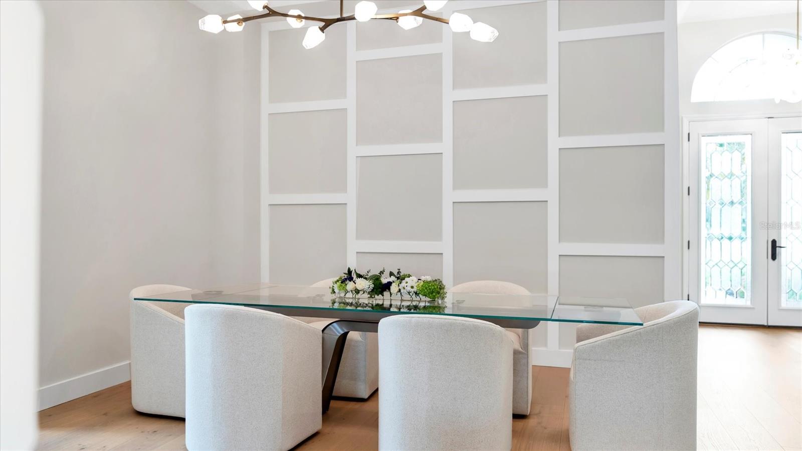 Image 17 of 87 For 8330 Abingdon Court