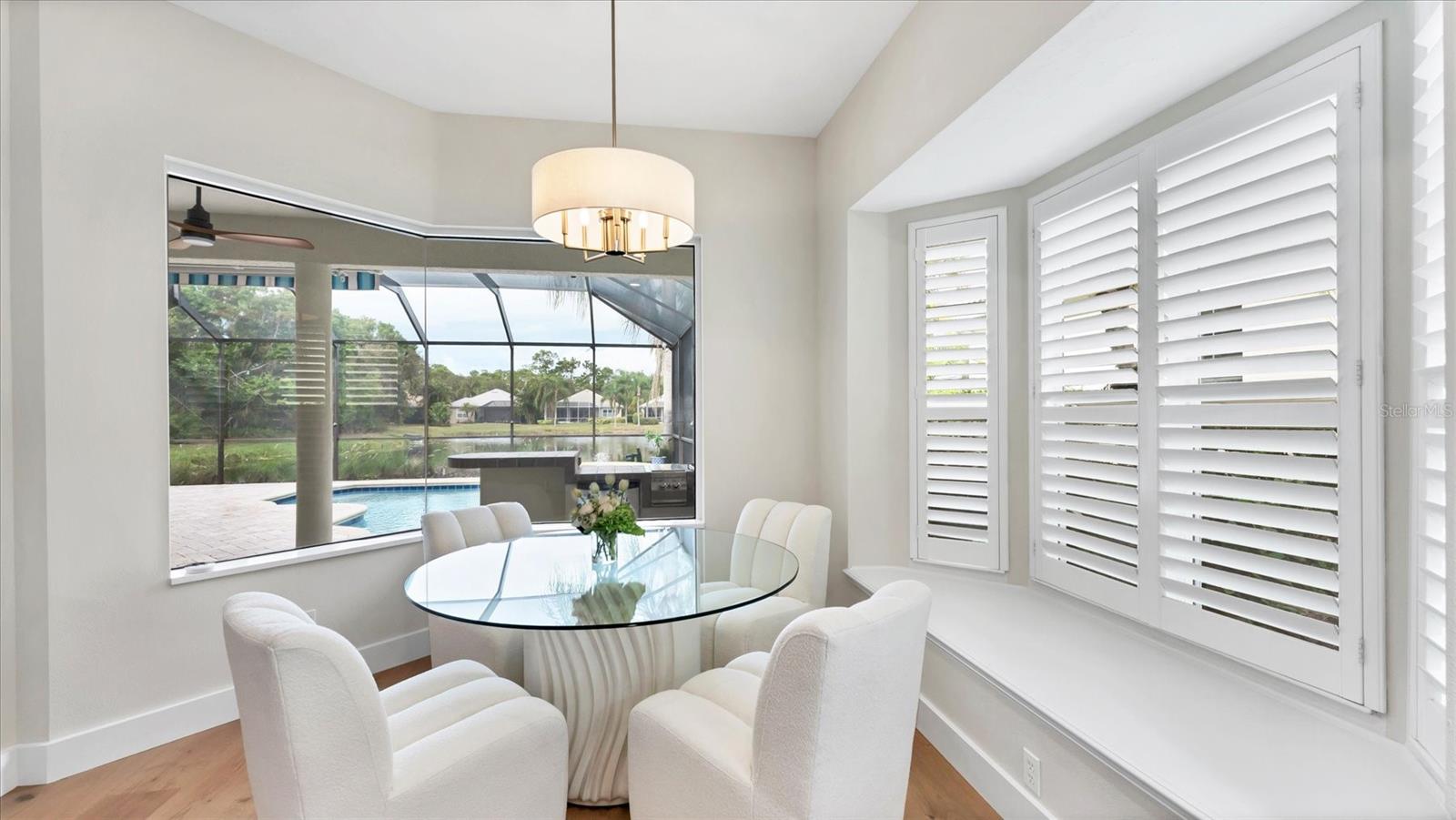 Image 19 of 87 For 8330 Abingdon Court