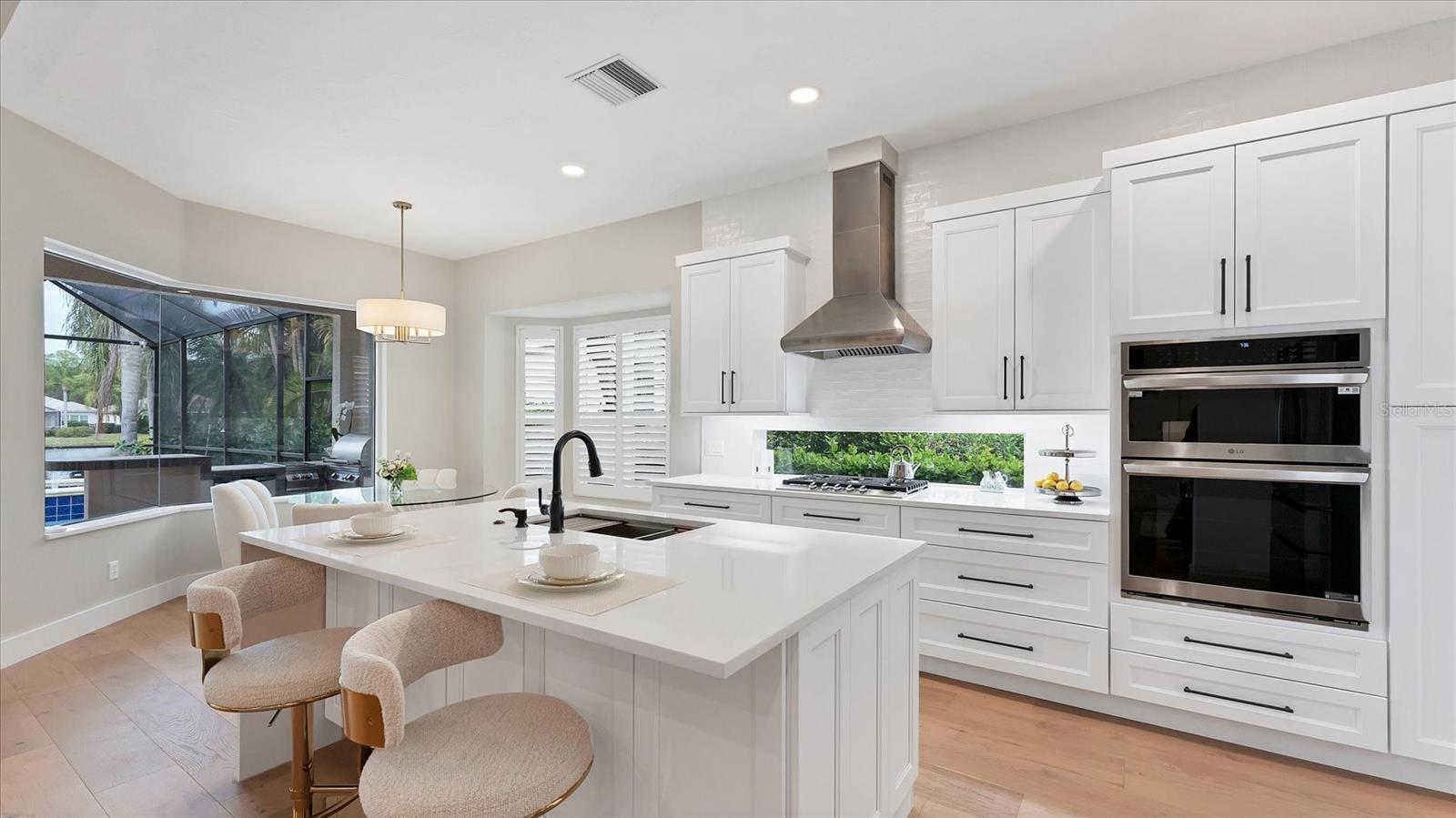 Image 21 of 87 For 8330 Abingdon Court