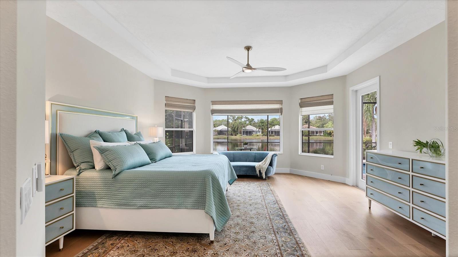 Image 29 of 87 For 8330 Abingdon Court