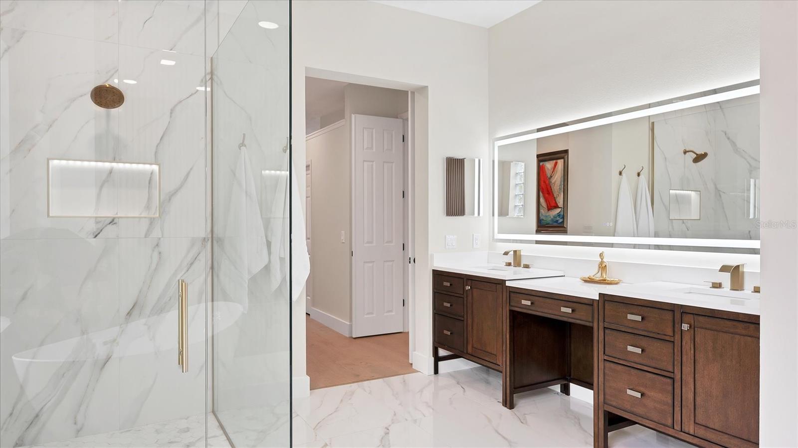 Image 31 of 87 For 8330 Abingdon Court