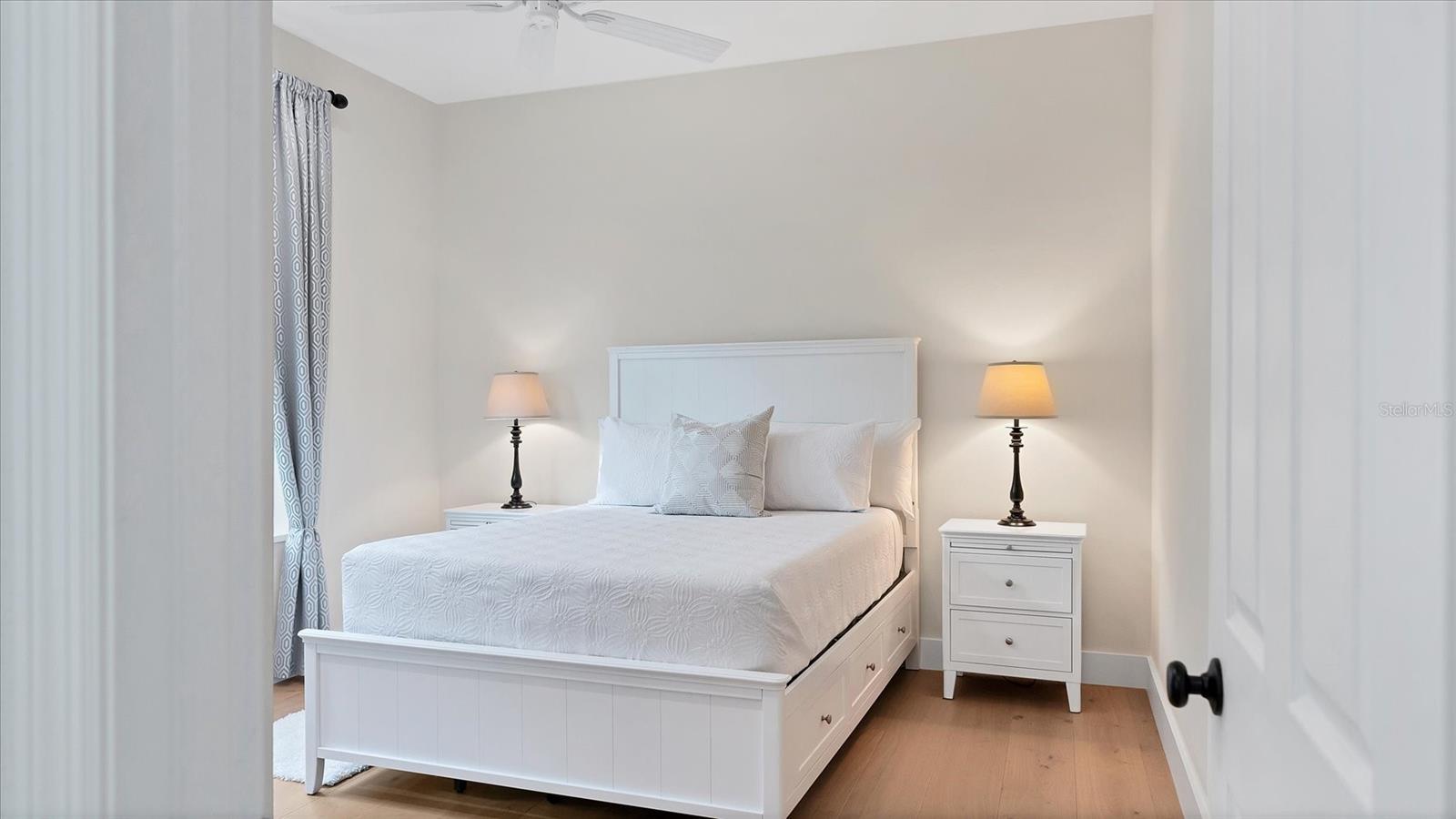 Image 41 of 87 For 8330 Abingdon Court