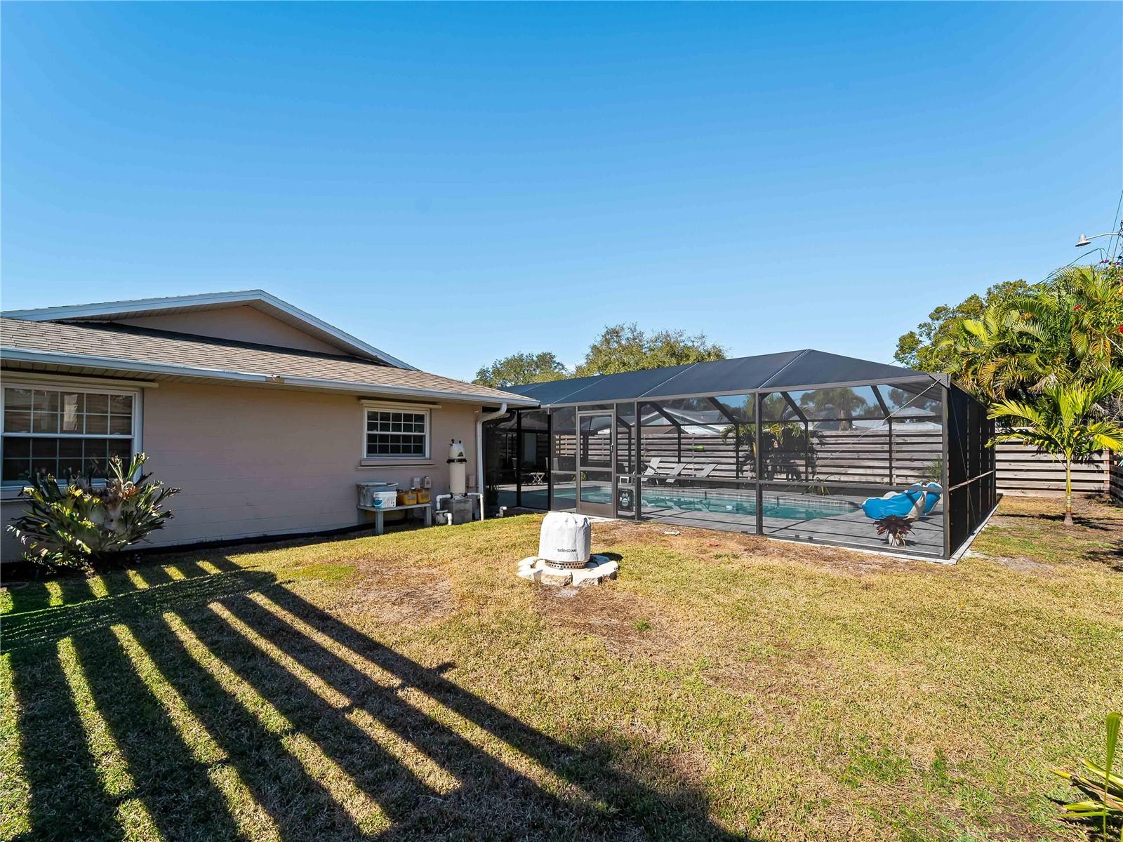 Image 15 of 32 For 2003 49th Street W