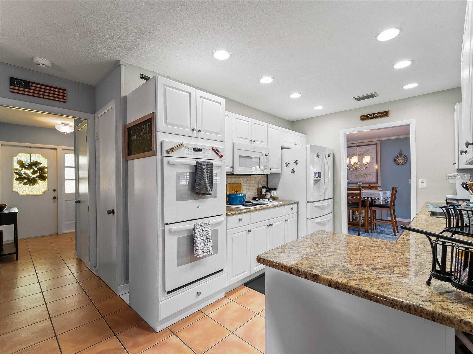 Image 23 of 32 For 2003 49th Street W