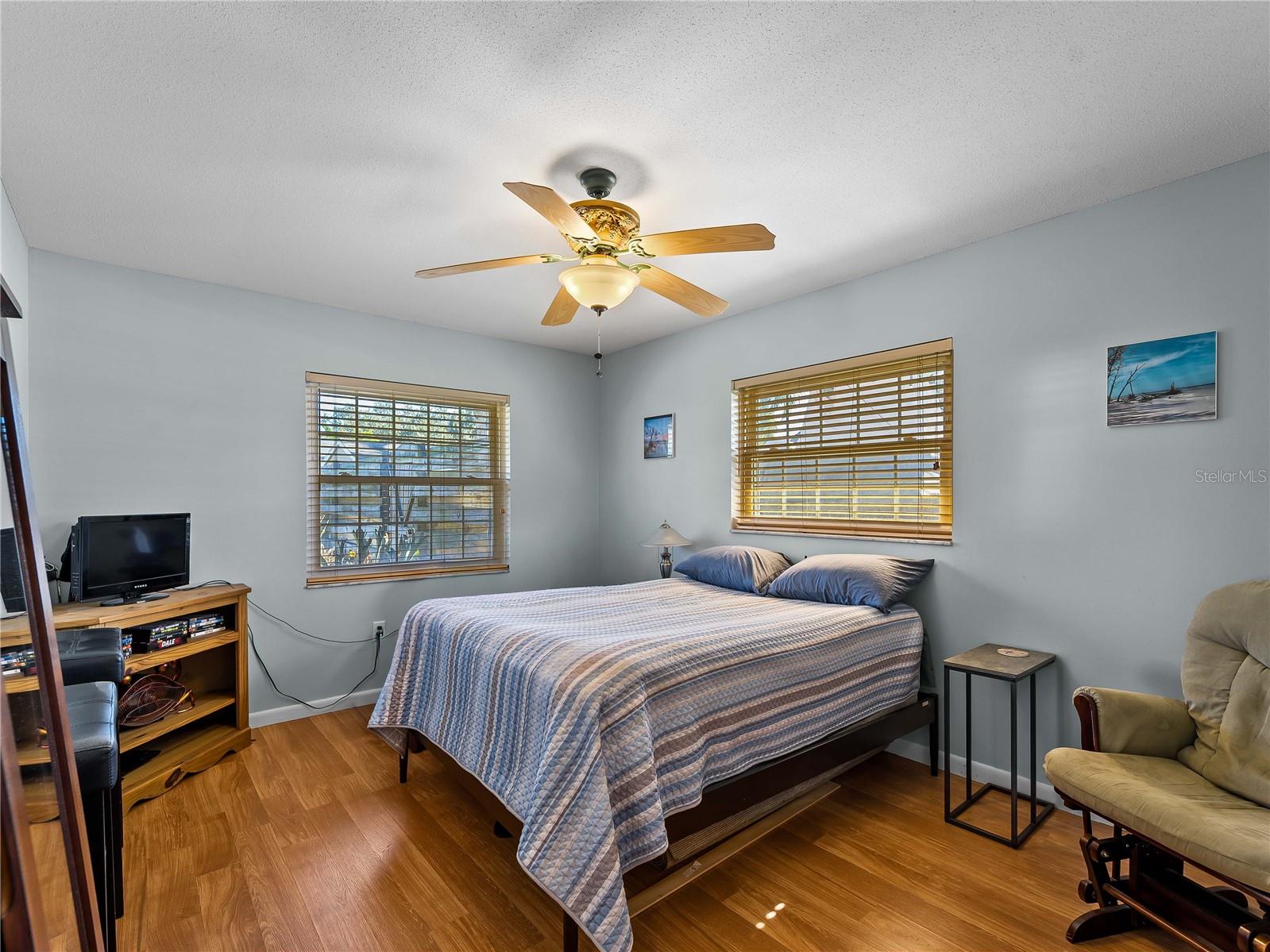 Image 29 of 32 For 2003 49th Street W