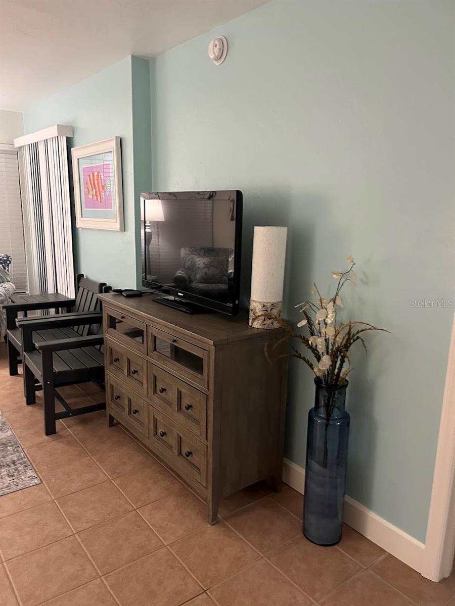 Image 10 of 43 For 1801 Gulf Drive N 166