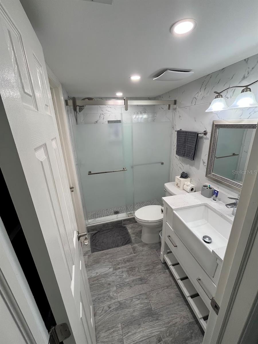 Image 24 of 43 For 1801 Gulf Drive N 166