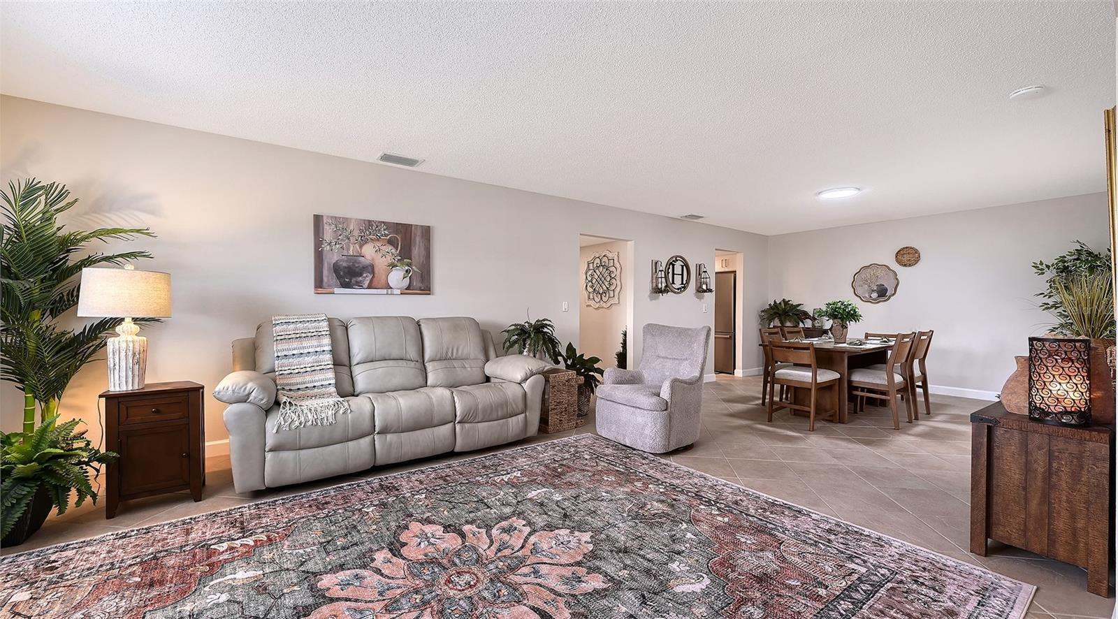 Image 9 of 30 For 3904 Ashwood Lane 64