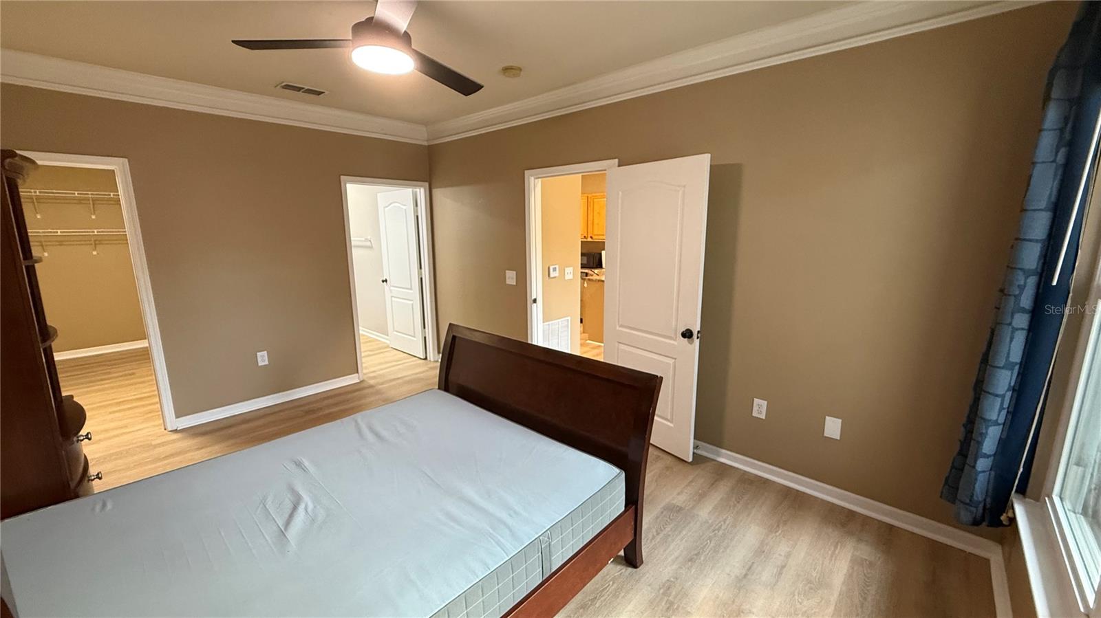 Image 29 of 43 For 10414 Villa View Circle