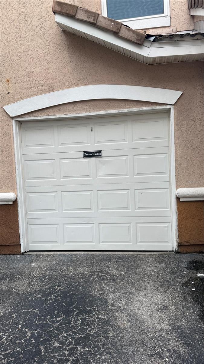 Image 3 of 43 For 10414 Villa View Circle