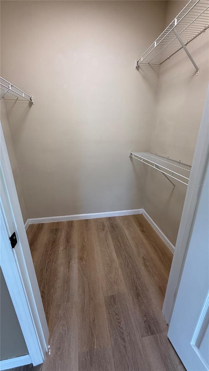 Image 37 of 43 For 10414 Villa View Circle