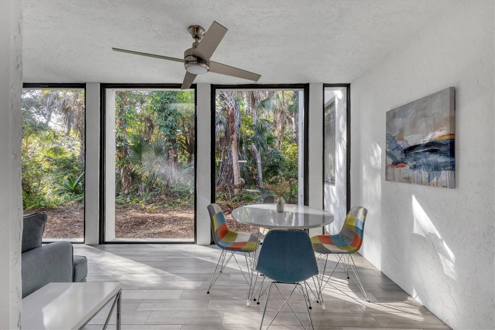 Image 17 of 56 For 3332 Thornwood Road 3332