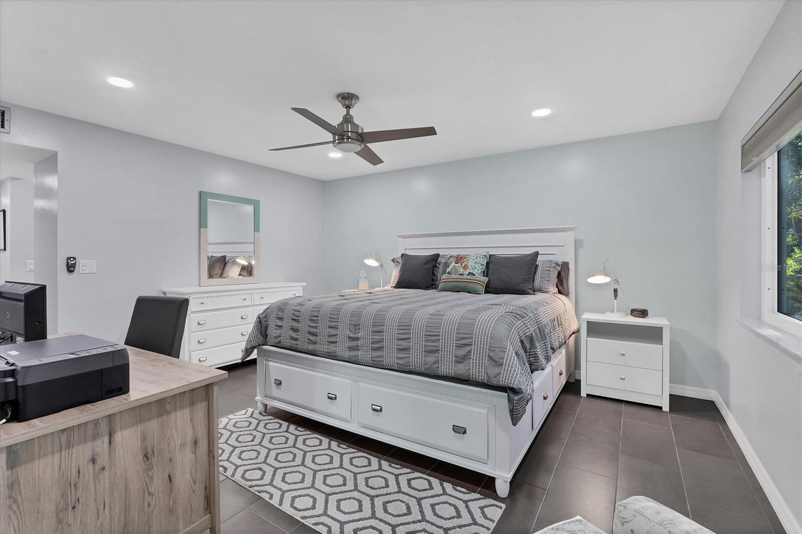 Image 18 of 56 For 3332 Thornwood Road 3332