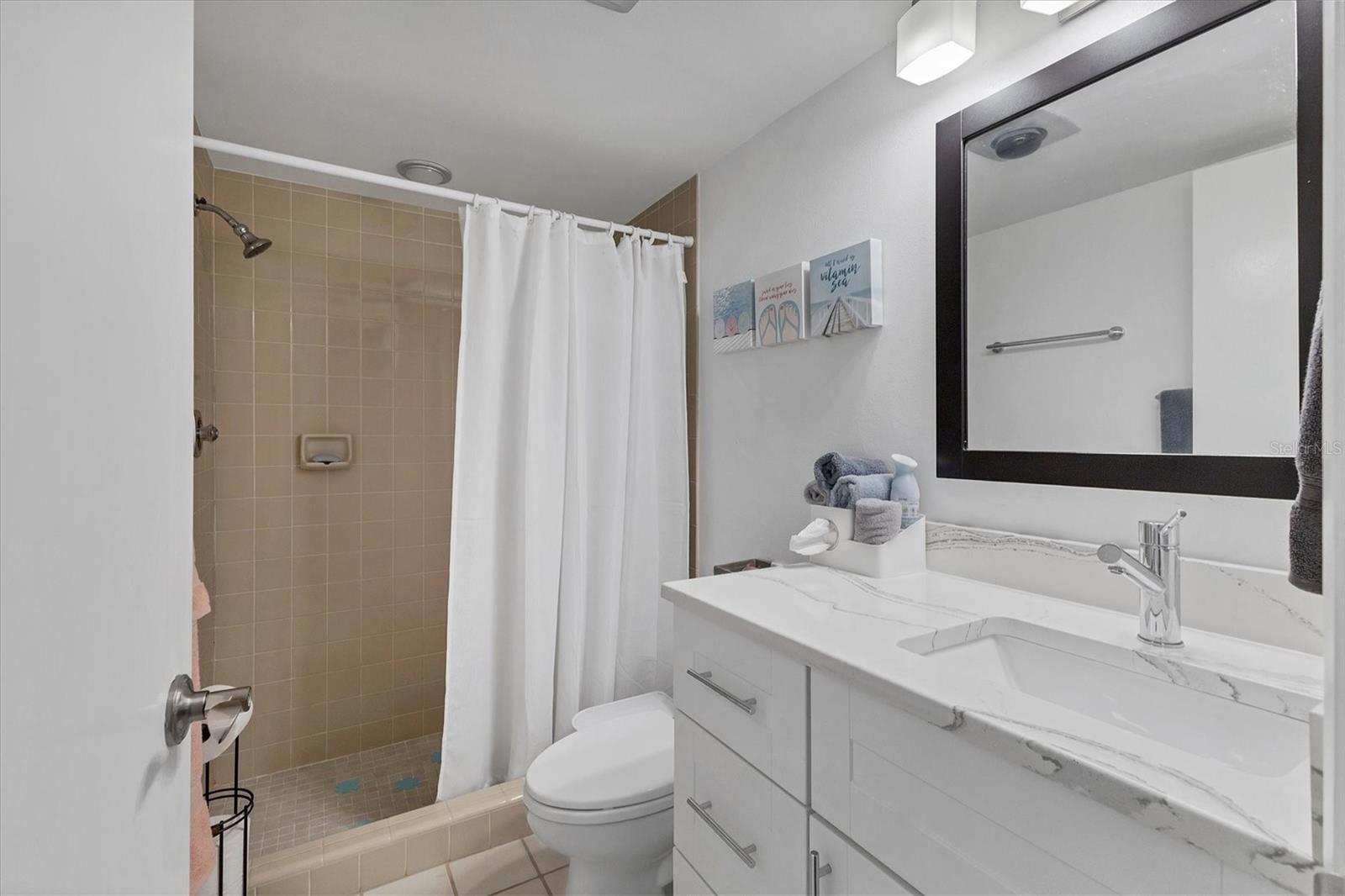 Image 25 of 56 For 3332 Thornwood Road 3332