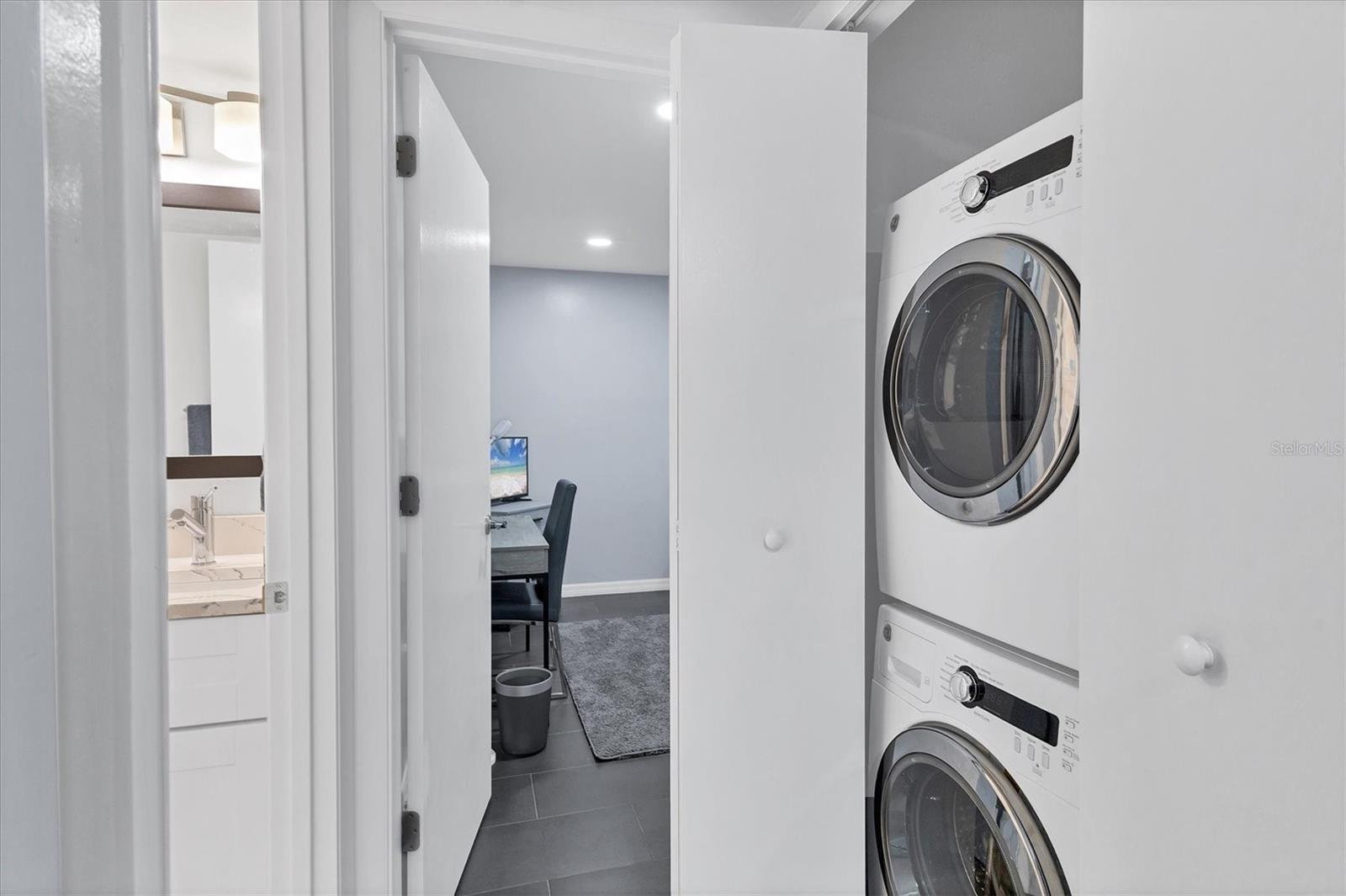 Image 26 of 56 For 3332 Thornwood Road 3332