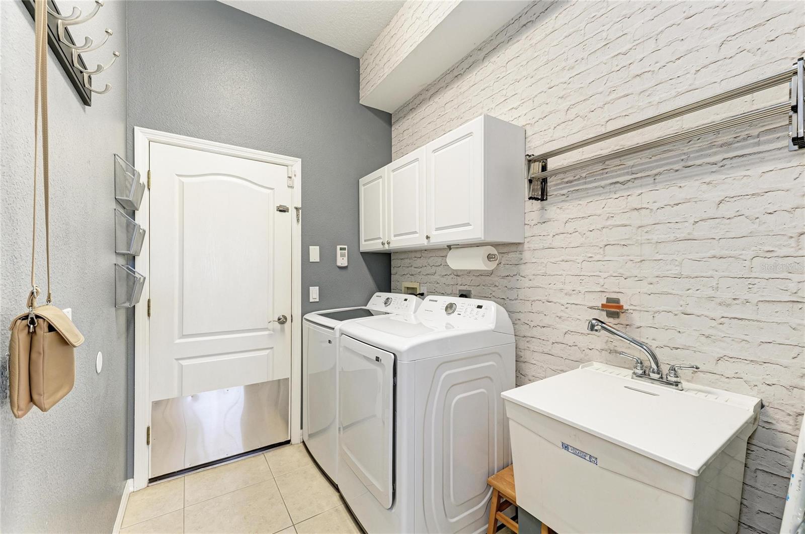 Image 50 of 92 For 8243 Snowy Egret Place