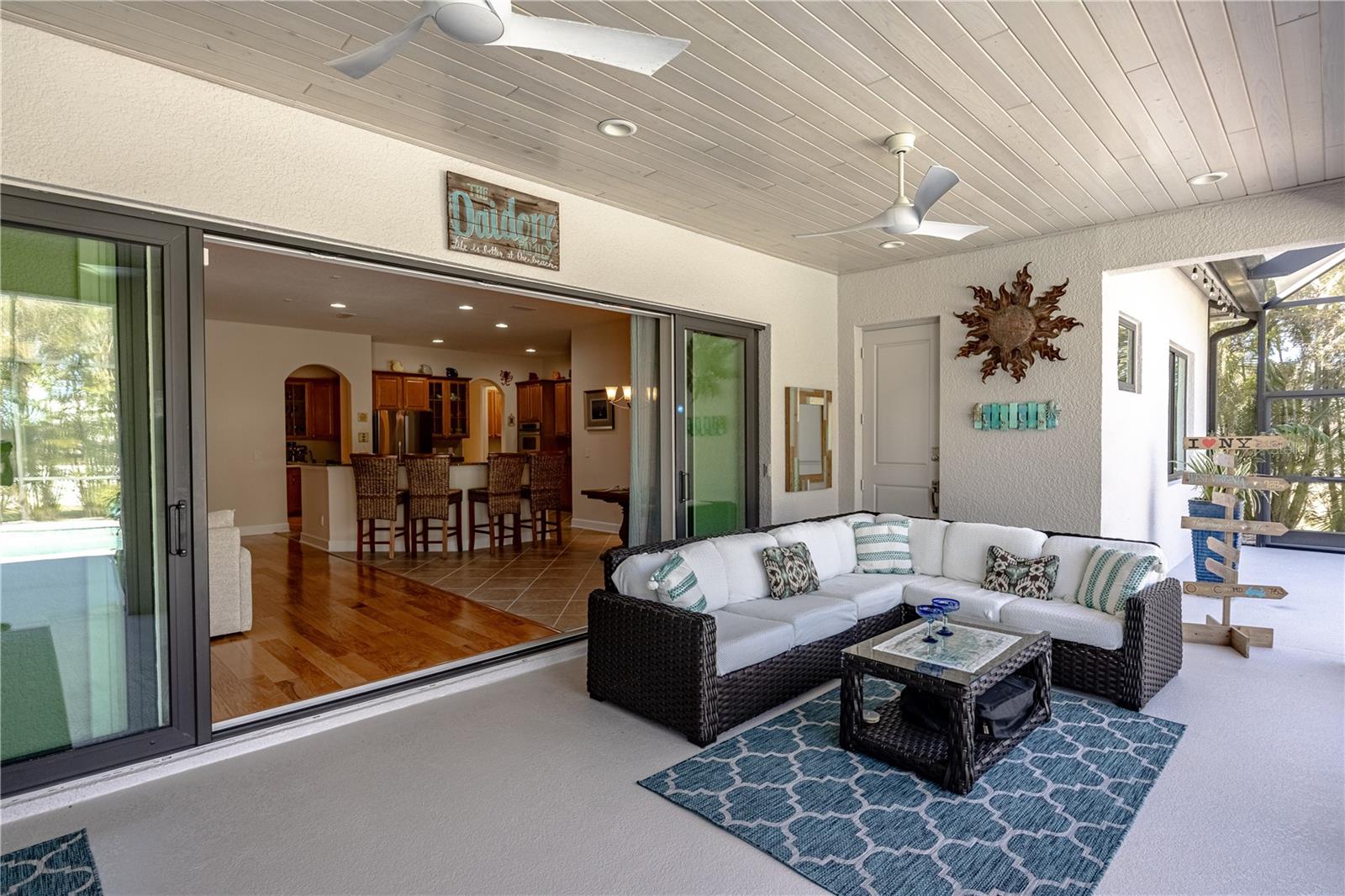 Image 50 of 69 For 1929 24th Street Circle W