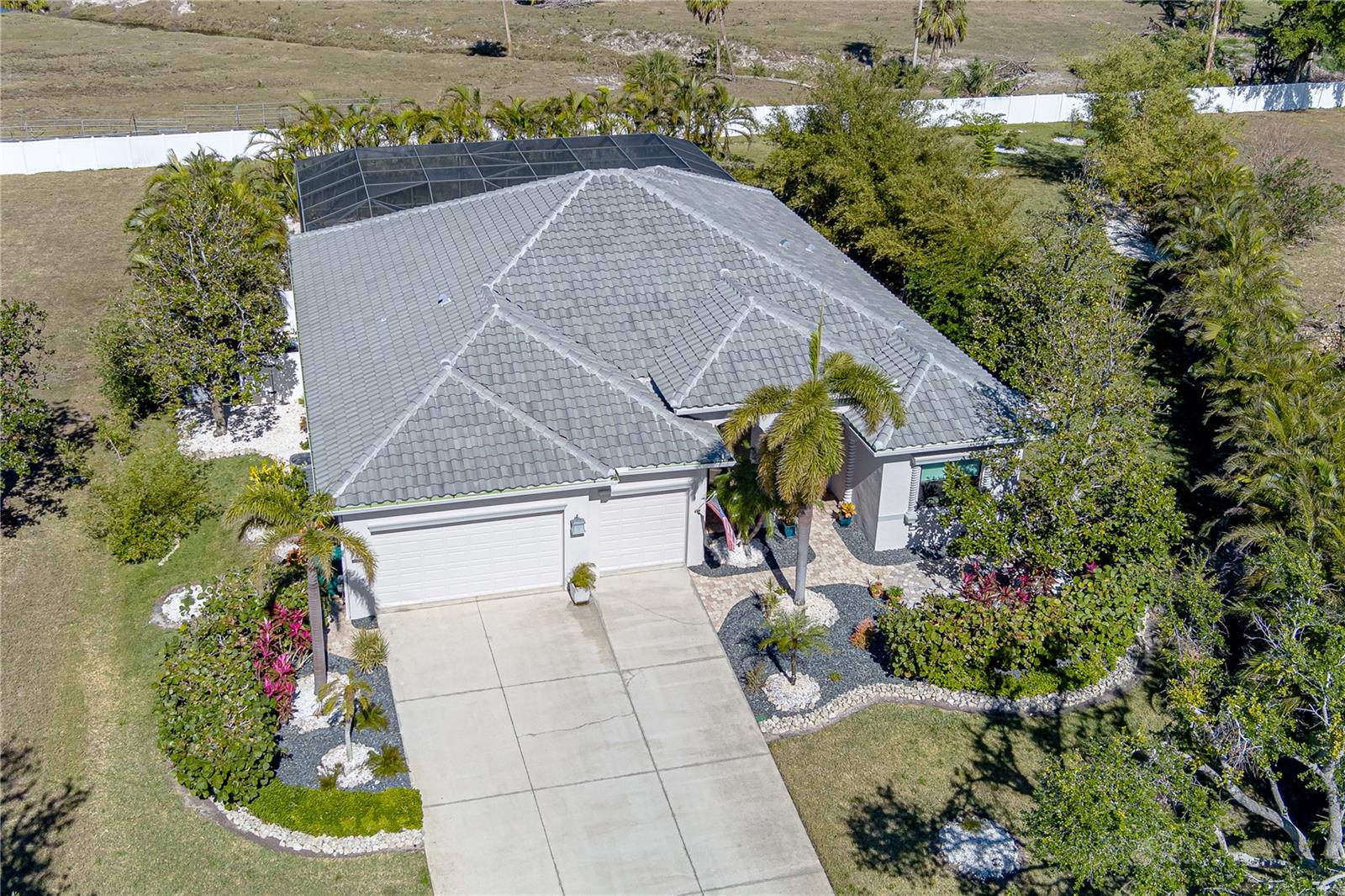 Image 63 of 69 For 1929 24th Street Circle W